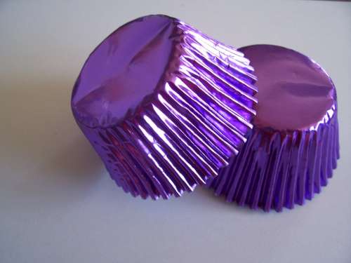 Purple Foil Cupcake Papers - Click Image to Close